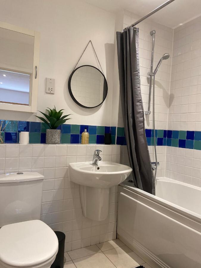 2 Bedroom, 2 Bathroom With Free Parking In A Great Location Apartment Cambridge (Cambridgeshire)