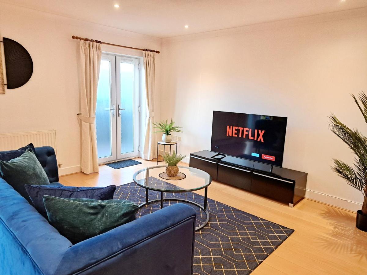 2 Bedroom, 2 Bathroom With Free Parking In A Great Location Cambridge (Cambridgeshire)